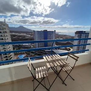 apartments-paraiso-del-sur.adeje-hotels.com/