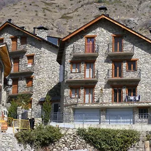 apartaments-larrel.catalonia-hotels.com/