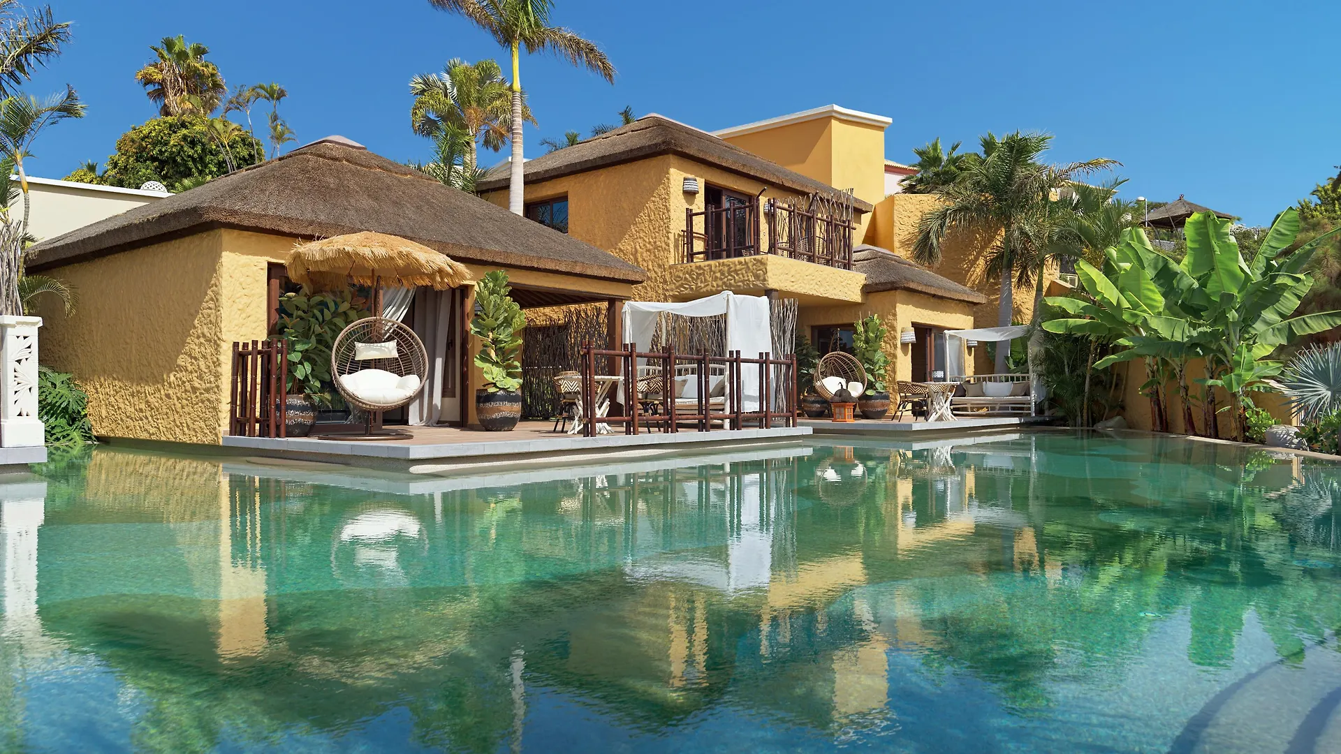 Royal River, Luxury Hotel - Adults Only 阿德耶 5*,